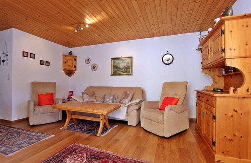 Savognin Apartment | 60 m² Apartment ∙ 2 bedrooms ∙ 4 guests