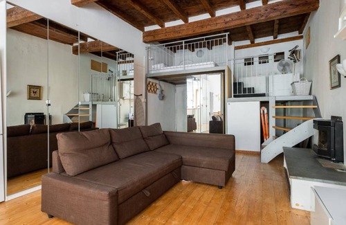Historic Center Apartment | 60 m² Apartment ∙ 2 guests