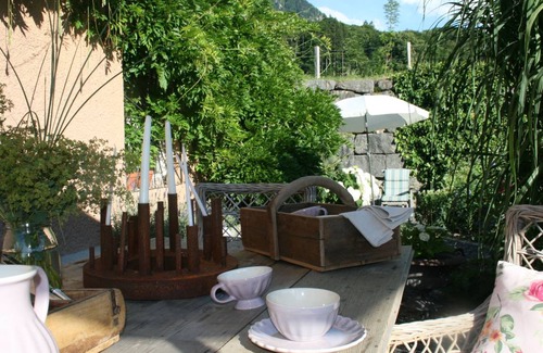Wilderswil Apartment | 60 m² Apartment ∙ 1 bedroom ∙ 2 guests