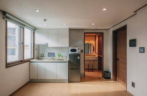 Seogyo-dong Apartment | 60 m² Apartment ∙ 1 bedroom ∙ 4 guests