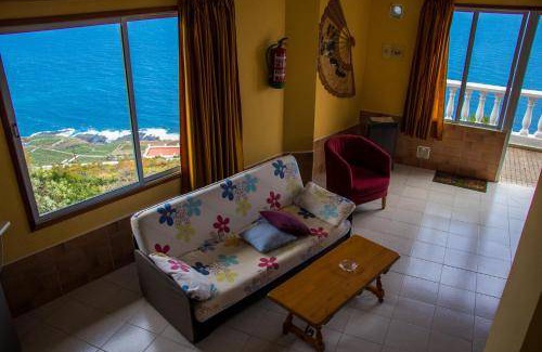 El Tanque Bed & Breakfast | 60 m² Bed and breakfast ∙ 2 bedrooms ∙ 4 guests