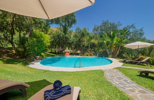 Coin Cottage | 60 m² Cabin ∙ 2 bedrooms ∙ 6 guests