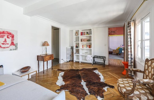 10th Arrondissement Apartment | 60 m² Apartment ∙ 2 bedrooms ∙ 4 guests