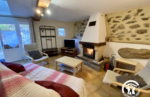 Escouloubre House | 60 m² Gîte ∙ 2 bedrooms ∙ 6 guests