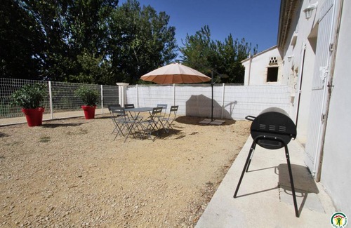 Pierrelatte House | 60 m² Gîte ∙ 2 bedrooms ∙ 4 guests