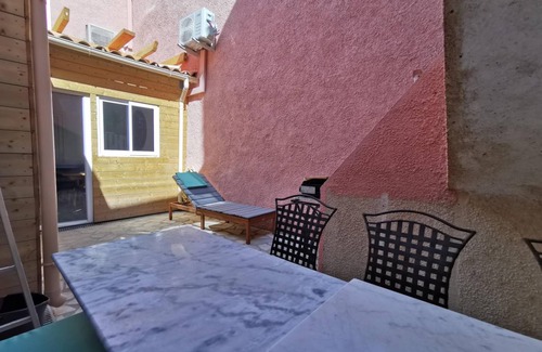 Quarante House | 60 m² Gîte ∙ 2 bedrooms ∙ 5 guests