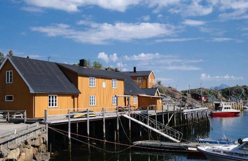 Stamsund Hostel | 60 m² Hostel ∙ 2 bedrooms ∙ 8 guests