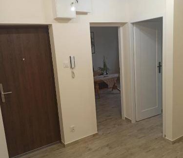 Miedzychod Hostel | 60 m² Hostel ∙ 3 bedrooms ∙ 6 guests
