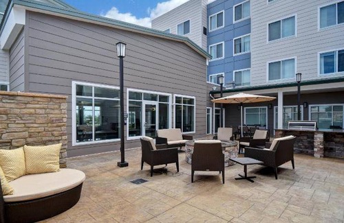 Scotchtown Hotel | 60 m² Hotel ∙ 2 bedrooms ∙ 127 guests