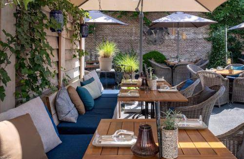Deventer Hotel | 60 m² Hotel ∙ 2 bedrooms ∙ 4 guests
