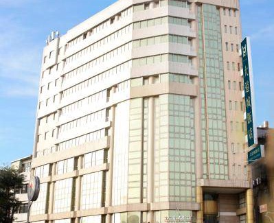 Hsinchu City Centre Hotel | 60 m² Hotel ∙ 4 guests