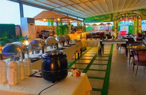 Hera Street Hotel | 60 m² Hotel ∙ 8 guests