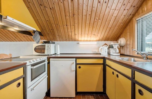 Bjerregard Strand House | 60 m² House ∙ 2 bedrooms ∙ 4 guests