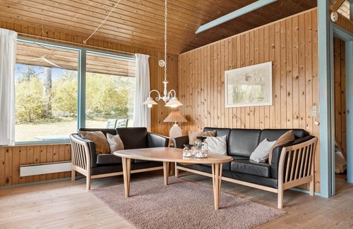 Øksenmølle House | 60 m² House ∙ 2 bedrooms ∙ 4 guests