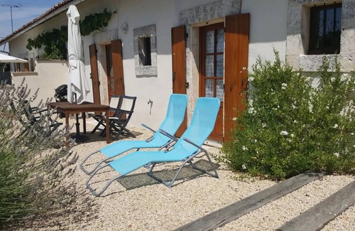 Asnois House | 60 m² House ∙ 2 bedrooms ∙ 4 guests