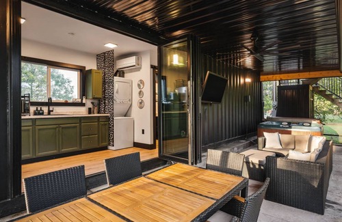 Baxter House | 60 m² House ∙ 2 bedrooms ∙ 6 guests