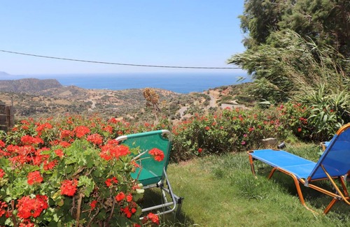 Triopetra House | 60 m² House ∙ 2 bedrooms ∙ 5 guests