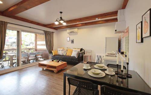 Gyeongju House | 60 m² Motel ∙ 2 bedrooms ∙ 6 guests