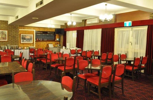 Albury Hotel | 60 m² Motel ∙ 2 bedrooms ∙ 127 guests