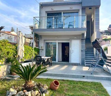 Kato Stalos Resort | 60 m² Resort ∙ 2 bedrooms ∙ 5 guests
