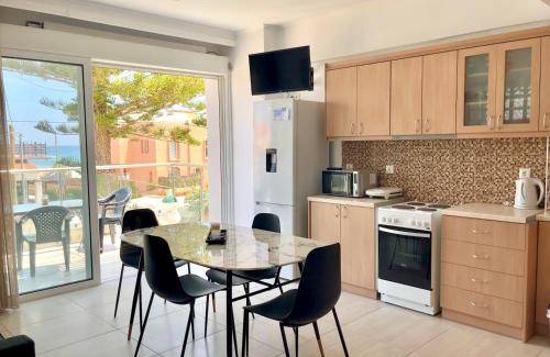 Kato Stalos Resort | 60 m² Resort ∙ 2 bedrooms ∙ 5 guests