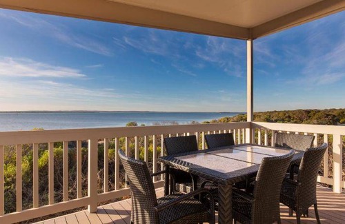 Wright Resort | 60 m² Resort ∙ 3 bedrooms ∙ 7 guests
