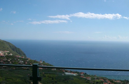 Arco da Calheta House | 60 sqm apartment with 2 bedrooms and fantastic sea views