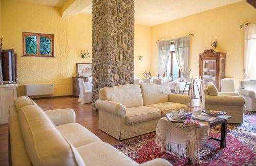 Celle sul Rigo Villa | 600 m² Villa ∙ 6 bedrooms ∙ 12 guests