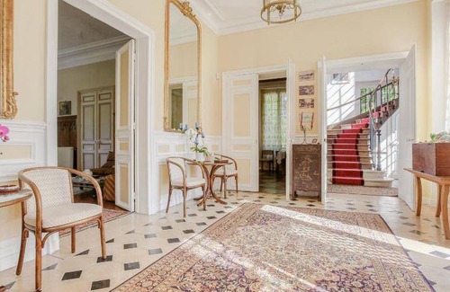 Avesnes-en-Bray Bed & Breakfast | 600 m² Bed and breakfast ∙ 5 bedrooms ∙ 16 guests