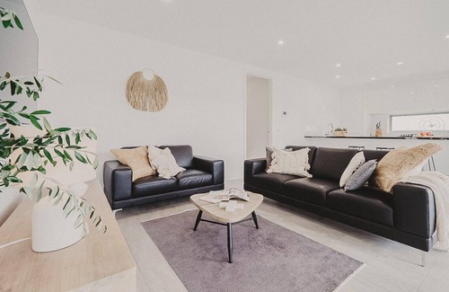 Dromana House | 600 m² House ∙ 4 bedrooms ∙ 10 guests