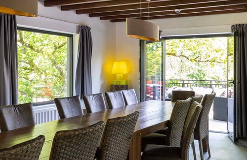 Hastiere House | 600 m² House ∙ 7 bedrooms ∙ 18 guests