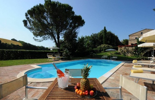 Rupoli Villa | 600 m² Villa ∙ 4 bedrooms ∙ 16 guests