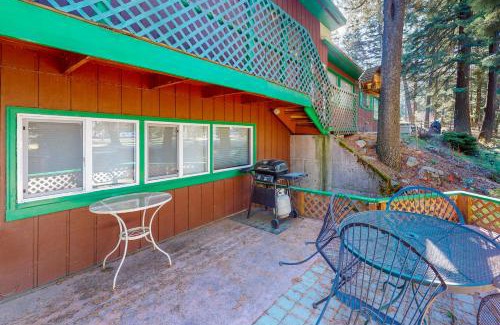 Joseph House | 60073 Wallowa Lake Hwy (lower unit)