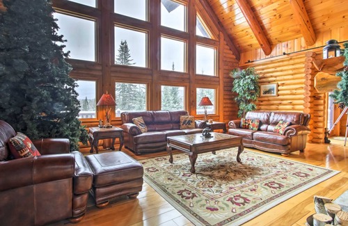 Twin Mountain House | 607 m² House ∙ 3 bedrooms ∙ 18 guests