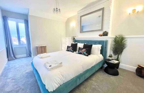 Southbourne Apartment | 61 m² Apartment ∙ 2 bedrooms ∙ 5 guests