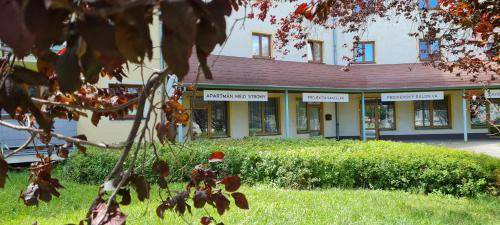 Krnov Apartment | 61 m² Apartment ∙ 2 bedrooms ∙ 6 guests