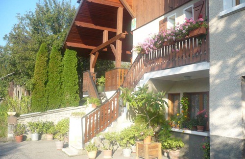 La Plagne-Tarentaise House | 61 m² Gîte ∙ 2 bedrooms ∙ 6 guests