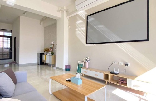 Zuoying District House | 61 m² House ∙ 1 bedroom ∙ 4 guests
