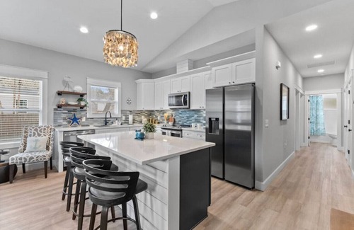 St. Augustine House | 617 Sands Dr · 3 Bedroom Brand New House Near Beach | King Bed