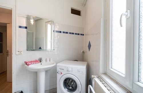 Centre Historique Apartment | 62 m² Apartment ∙ 1 bedroom ∙ 4 guests