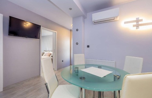 Malinska-Dubasnica Resort | 62 m² Private room ∙ 2 bedrooms ∙ 4 guests