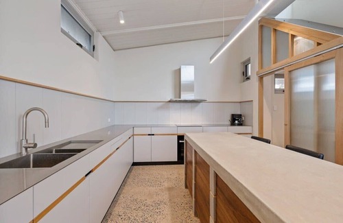 Middleton House | 62 Newell Ave Middleton