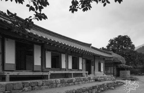 Andong House | 625 m² House ∙ 6 guests