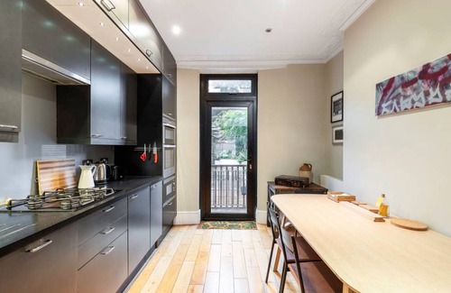 Kings Cross St. Pancras Apartment | 63 m² Apartment ∙ 2 bedrooms ∙ 5 guests
