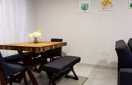 Guadalajara Municipality Apartment | 63 m² Apartment ∙ 2 bedrooms ∙ 5 guests