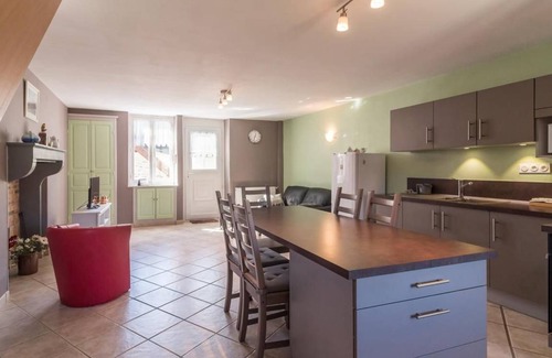 Jours-en-Vaux Cottage | 63 m² Cabin ∙ 1 bedroom ∙ 3 guests