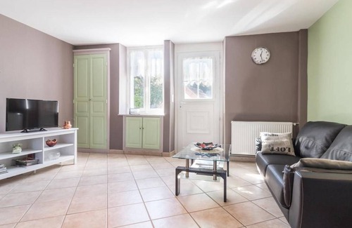 Jours-en-Vaux Cottage | 63 m² Cabin ∙ 1 bedroom ∙ 3 guests