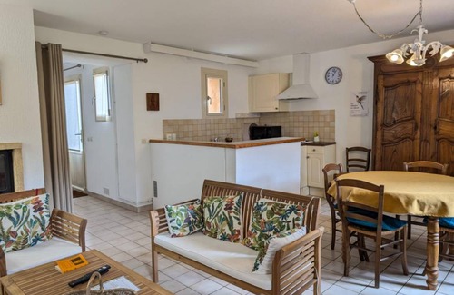 Quarante House | 63 m² Gîte ∙ 2 bedrooms ∙ 4 guests