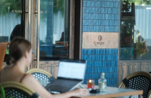 Semanggi Hotel | 63 m² Hotel ∙ 5 guests