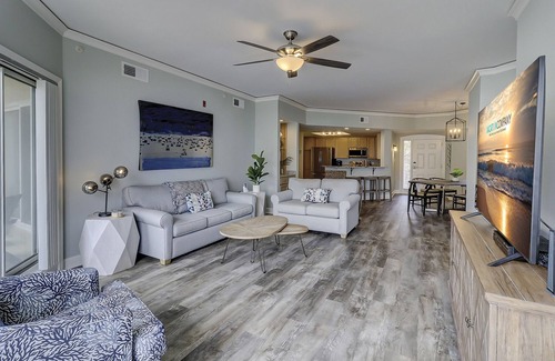 Palmetto Dunes Condo | 6305 Hampton Place - Oceanfront with a coastal vibe.